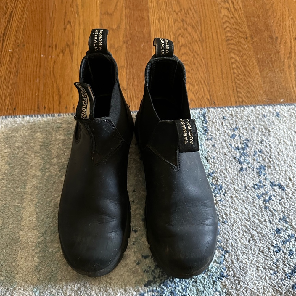 Blundstone Black Leather workboots with reinforced lug sole women’s size 8 - Picture 3 of 8